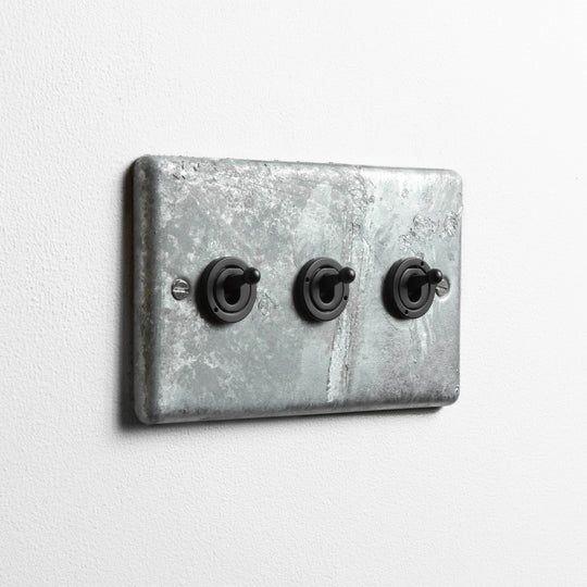 Galvanised 3 Gang Intermediate Toggle Switch