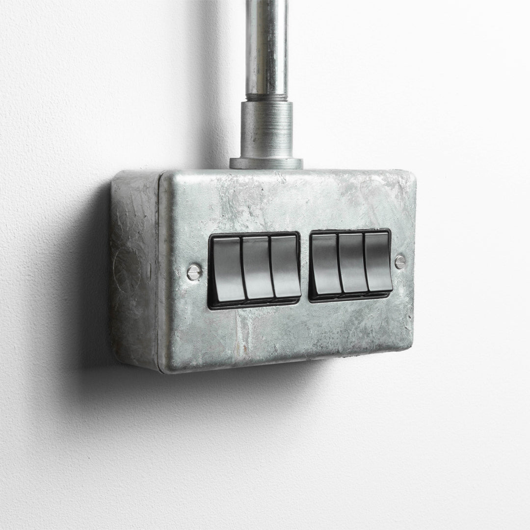 Galvanised 6 Gang 2 Way Switch