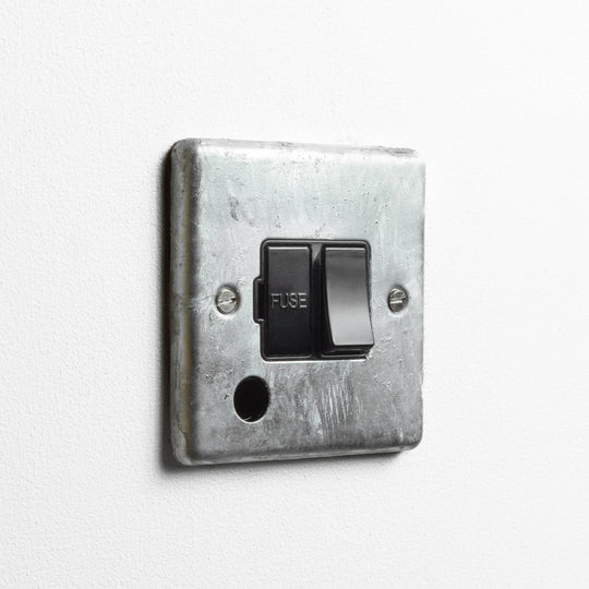 Galvanised Switched Fused Connection Switch With Flex Outlet