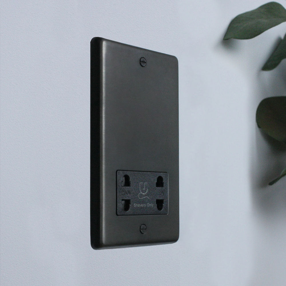 Dark Bronze Dual Voltage Shaver Socket
